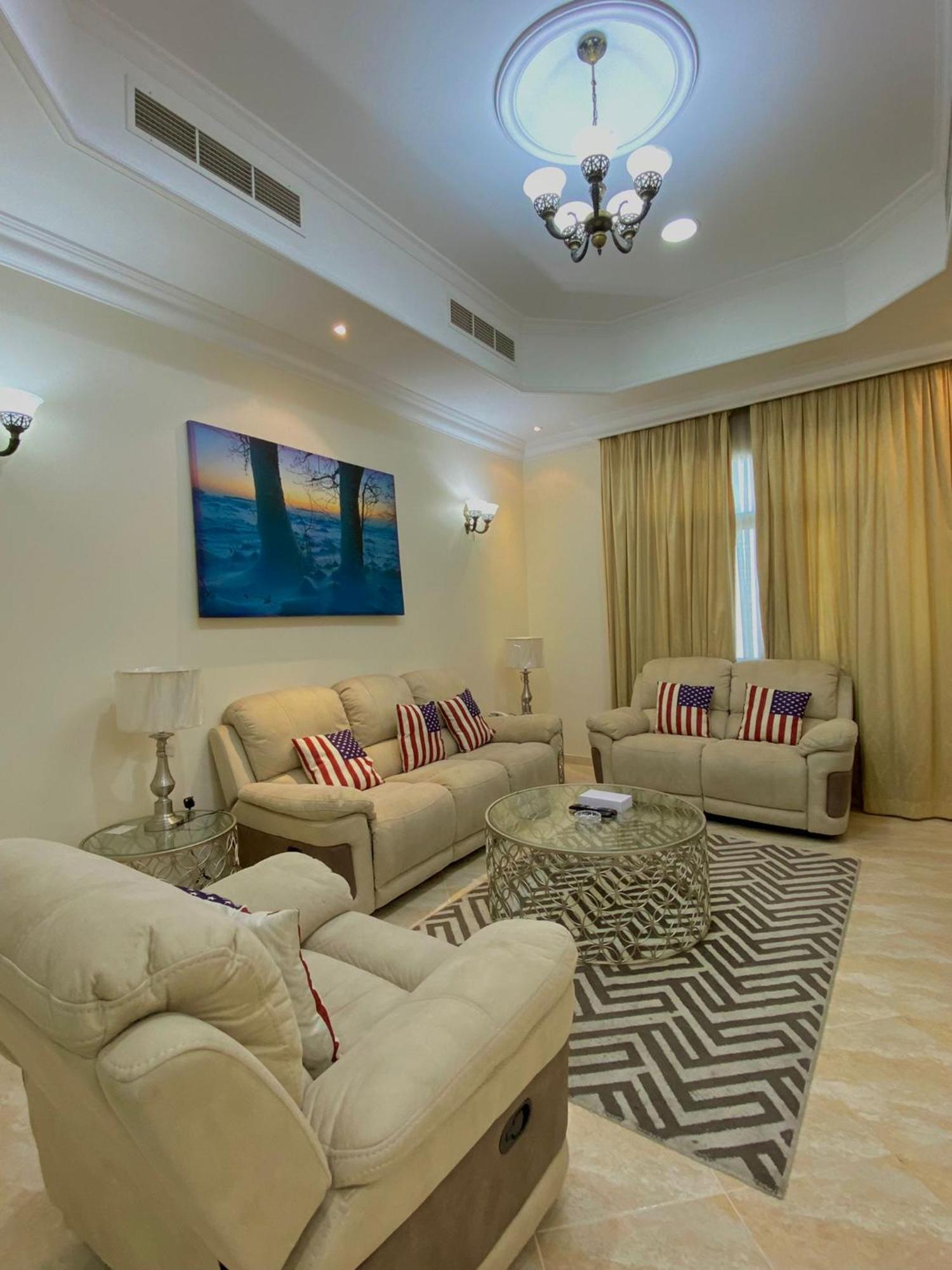 Appartamento Al Misrea Tower Al Manamah Esterno foto